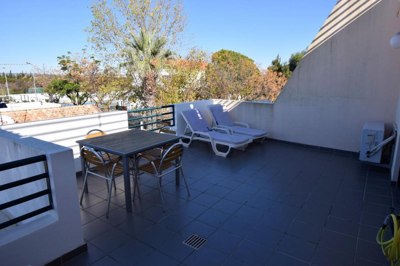 Piscina Apartment Santa Luzia  Eksteriør billede